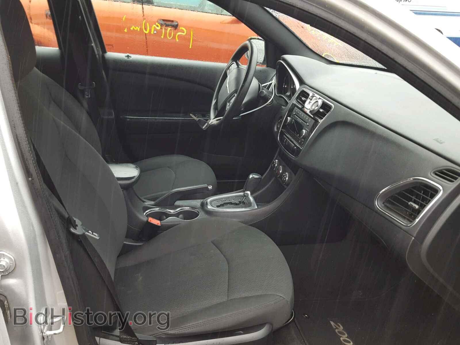 2012 CHRYSLER 200 - VIN: 1C3CCBAB2CN157945 - Photo 5