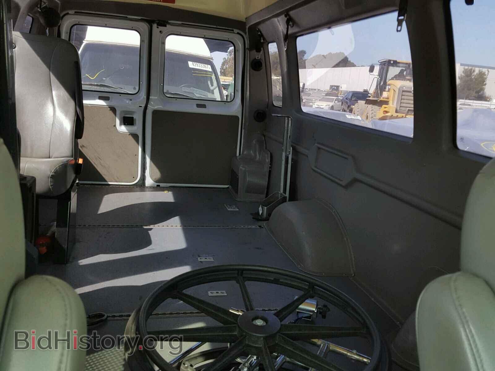 2009 FORD ECONOLINE - VIN: 1FTNS14W69DA67180 - Фото 6