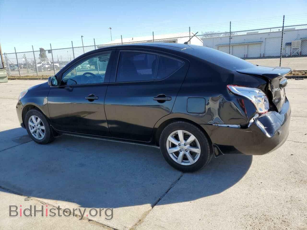 2014 NISSAN VERSA - VIN: 3N1CN7AP1EL825562 - Фото 2