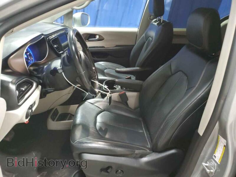 2019 Chrysler PACIFICA (VIN 2C4RC1BG4KR506471) — фото 7 из 13