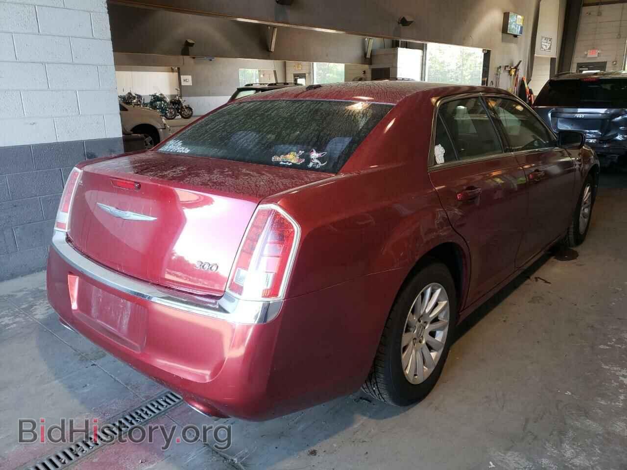 2012 CHRYSLER 300 - VIN: 2C3CCAAG4CH289300 - Фото 4