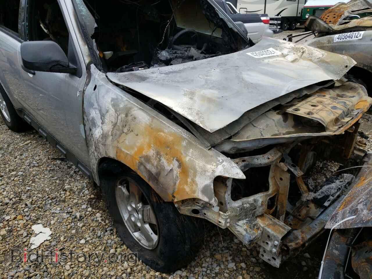 2011 FORD ESCAPE - VIN: 1FMCU0D75BKA97515 - Фото 9