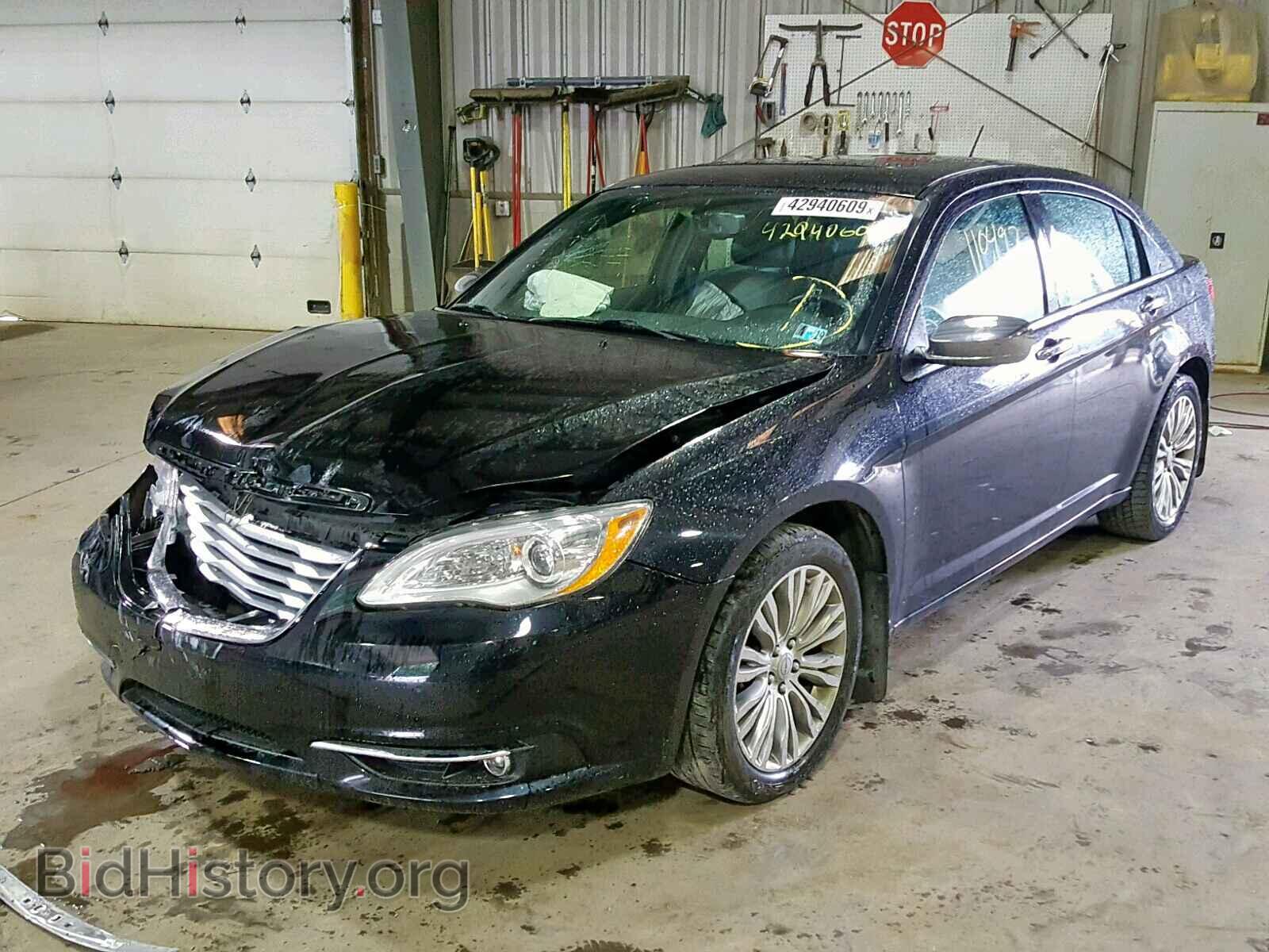 2013 CHRYSLER 200 - VIN: 1C3CCBCG5DN580562 - Photo 2