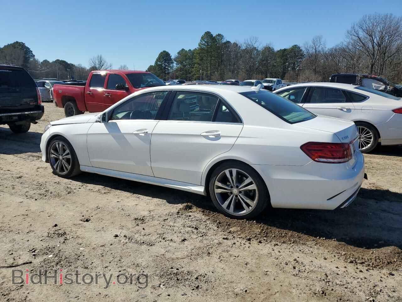 2014 MERCEDES-BENZ E-CLASS - VIN: WDDHF5KBXEA815990 - Фото 2