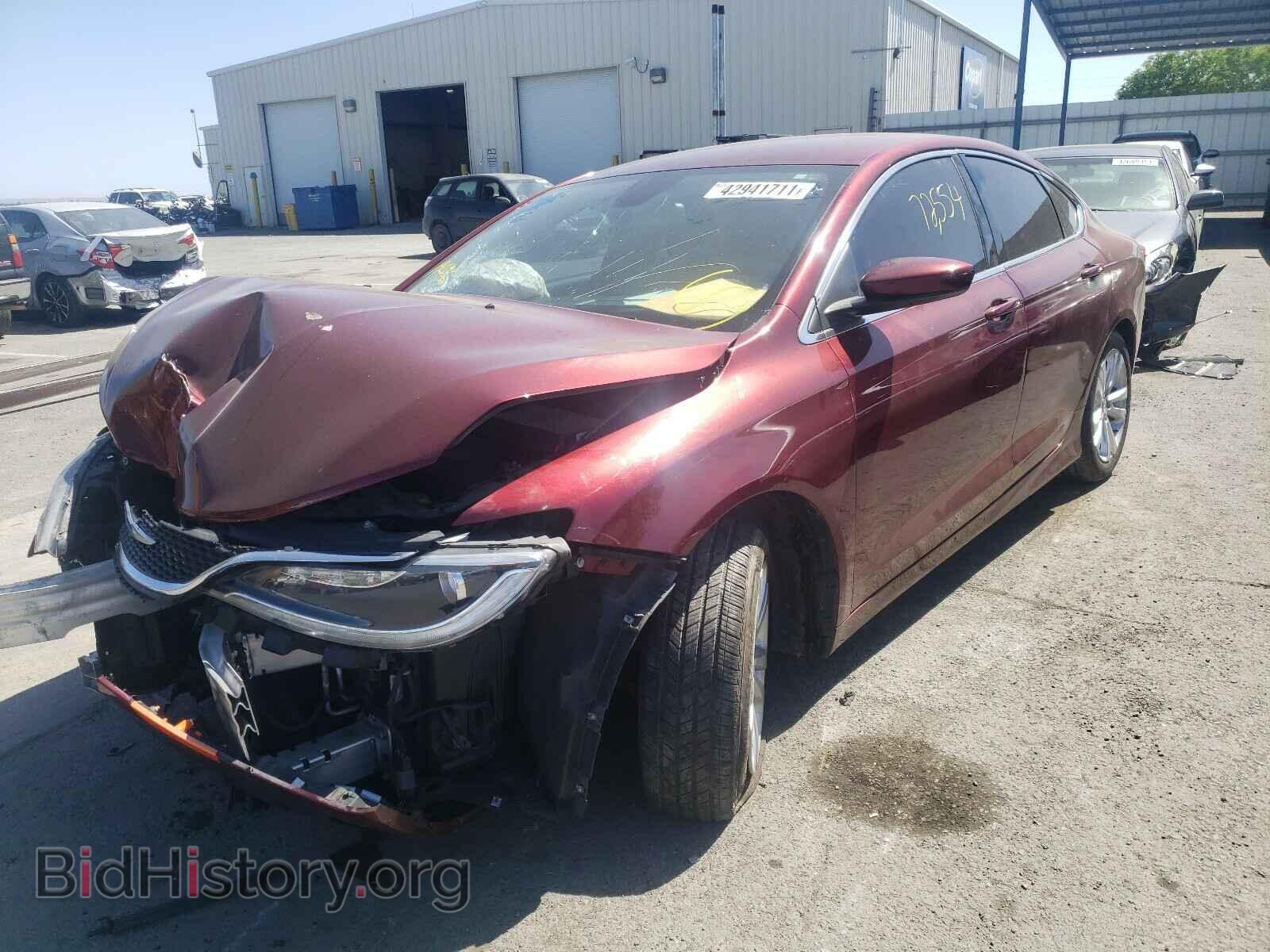 2015 CHRYSLER 200 - VIN: 1C3CCCAB0FN735731 - Фото 2