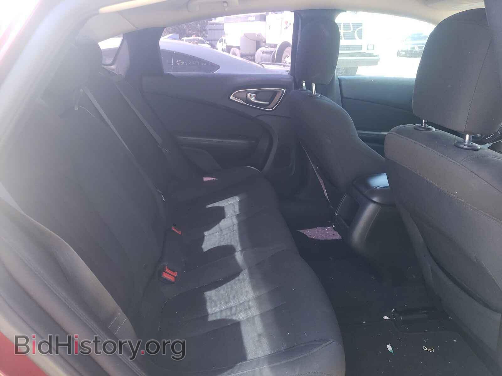 2015 CHRYSLER 200 - VIN: 1C3CCCAB0FN735731 - Фото 6