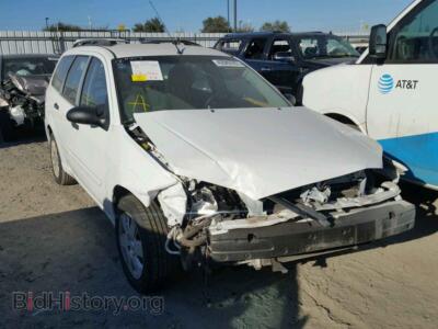 2007 Ford FOCUS, белый — VIN 1FAHP36N77W212572, Copart