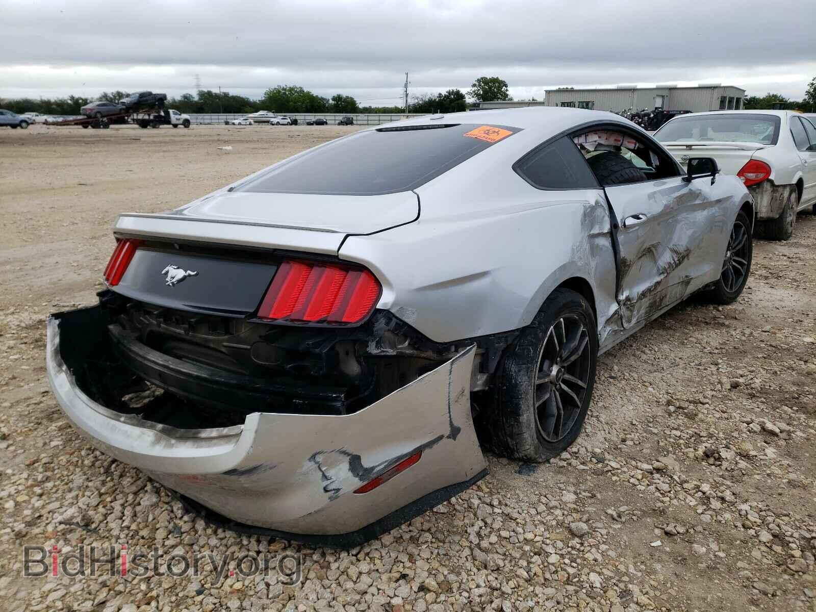 2016 FORD MUSTANG - VIN: 1FA6P8TH5G5285190 - Фото 4