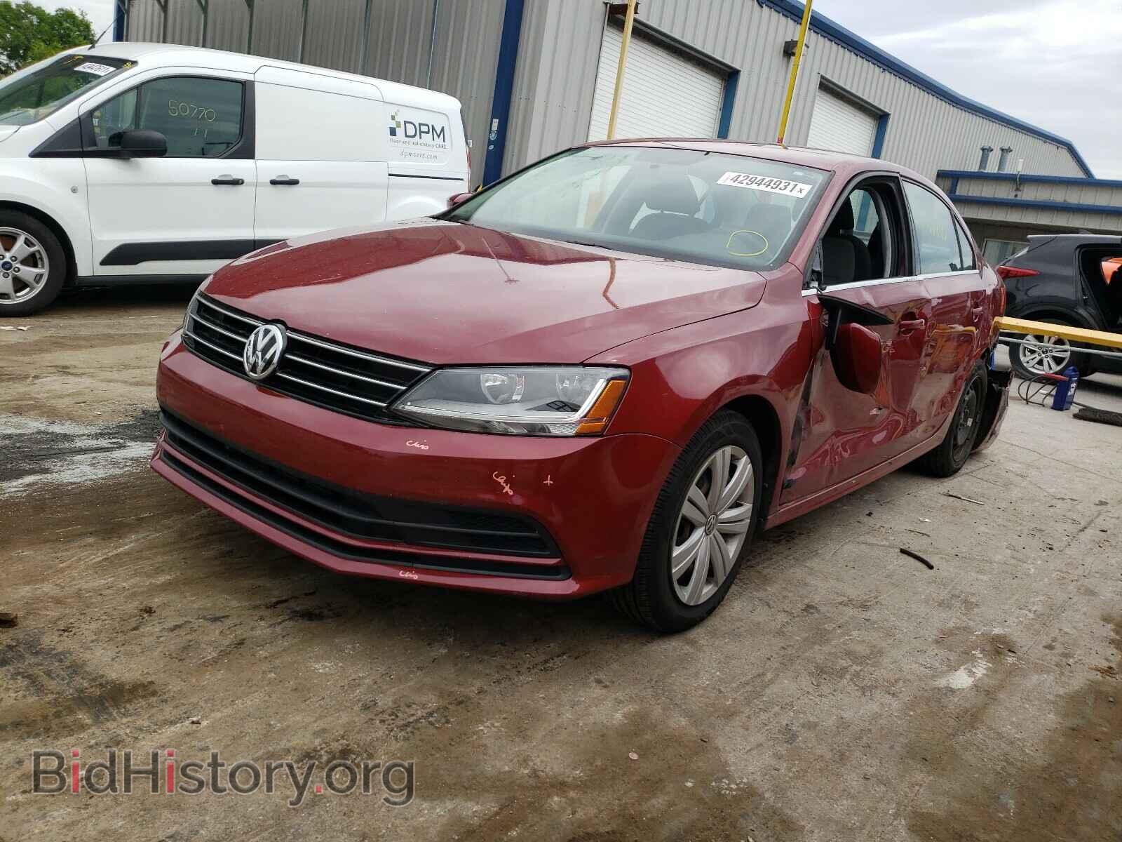2017 VOLKSWAGEN JETTA - VIN: 3VW2B7AJ6HM410567 - Photo 2
