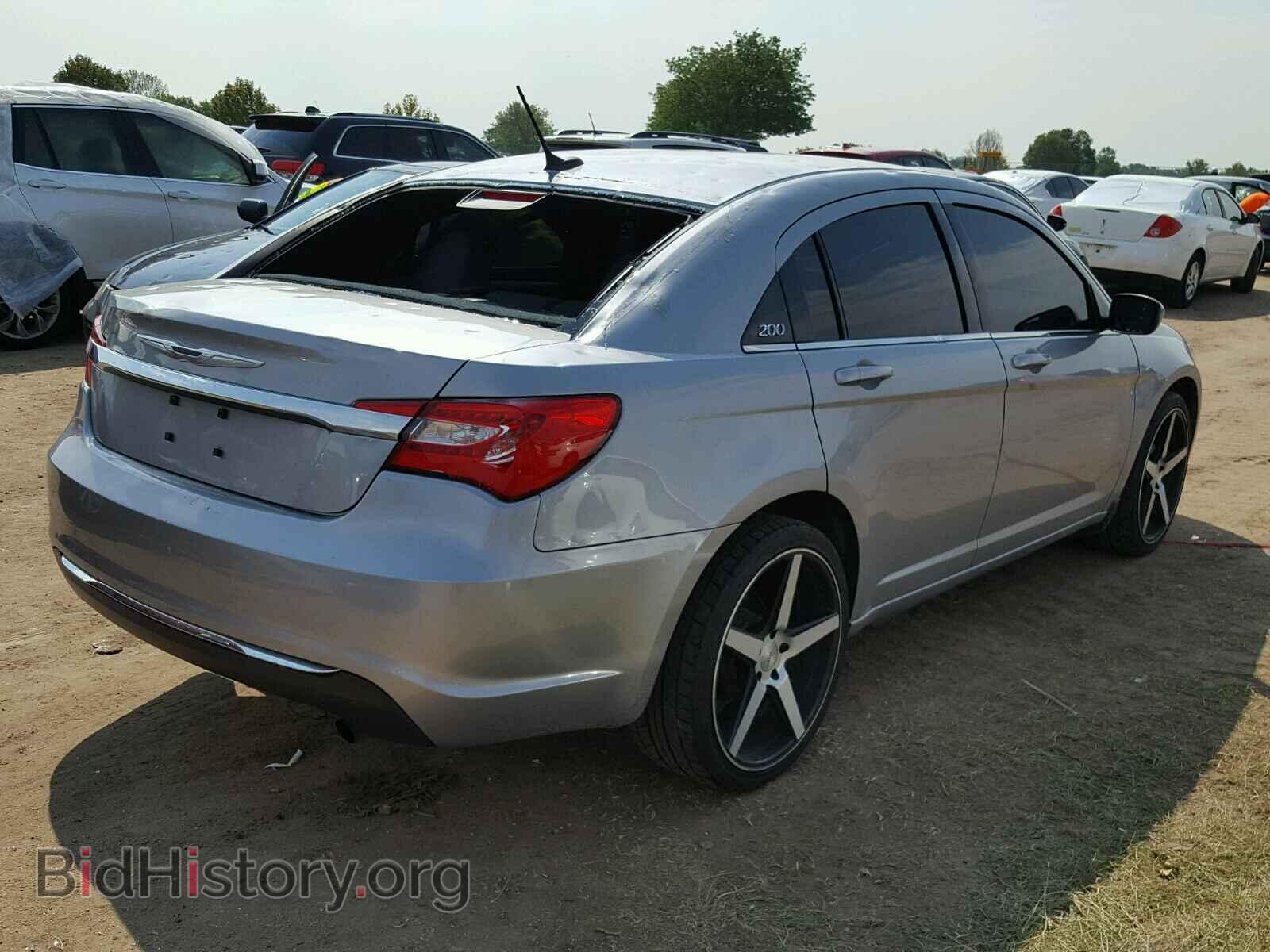 2014 CHRYSLER 200 - VIN: 1C3CCBAB1EN140959 - Фото 4