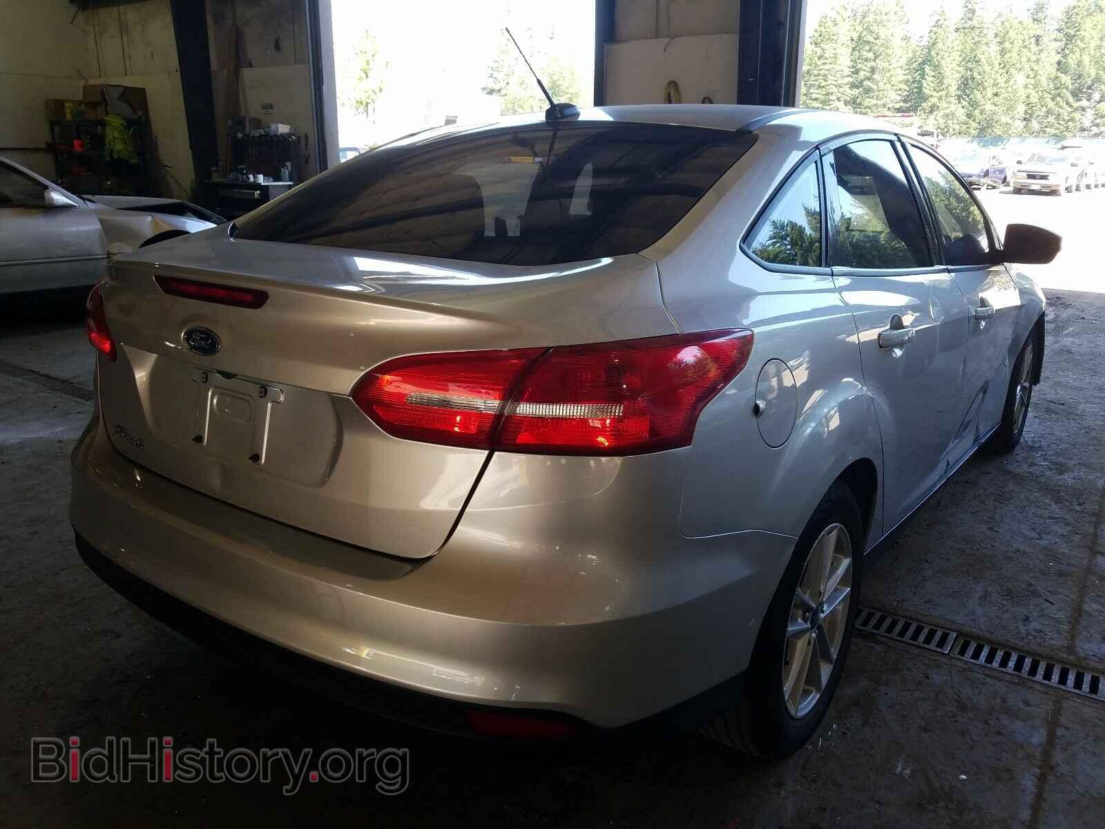 2017 FORD FOCUS - VIN: 1FADP3F21HL300072 - Фото 4