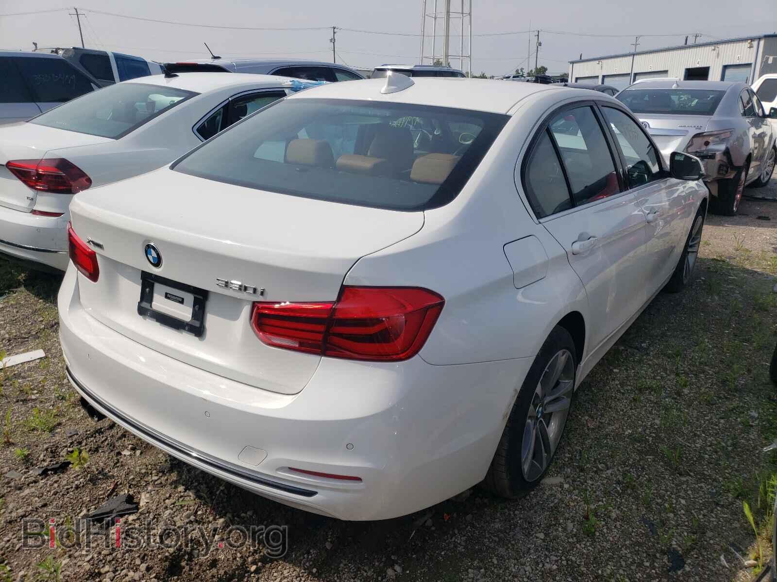 2017 BMW 3 SERIES - VIN: WBA8D9C30HA005512 - Фото 4