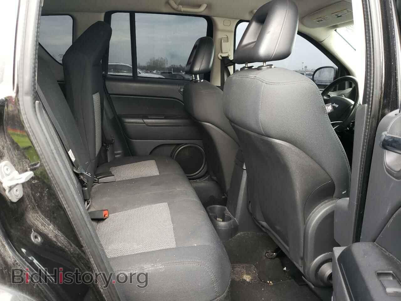 2009 JEEP COMPASS - VIN: 1J4FF47B09D203235 - Фото 6