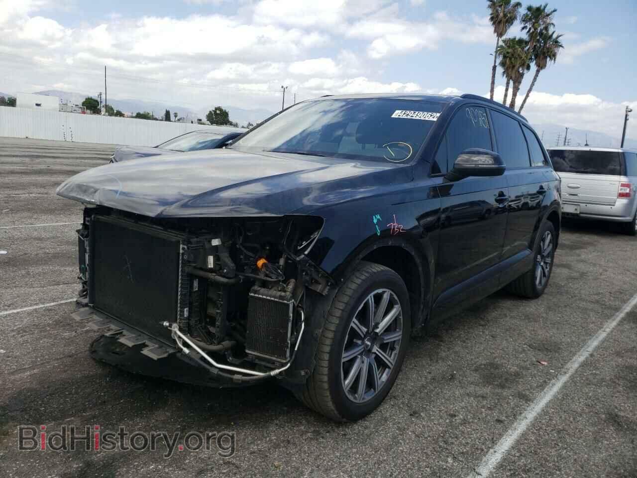 2017 AUDI Q7 - VIN: WA1LAAF7XHD024504 - Фото 2