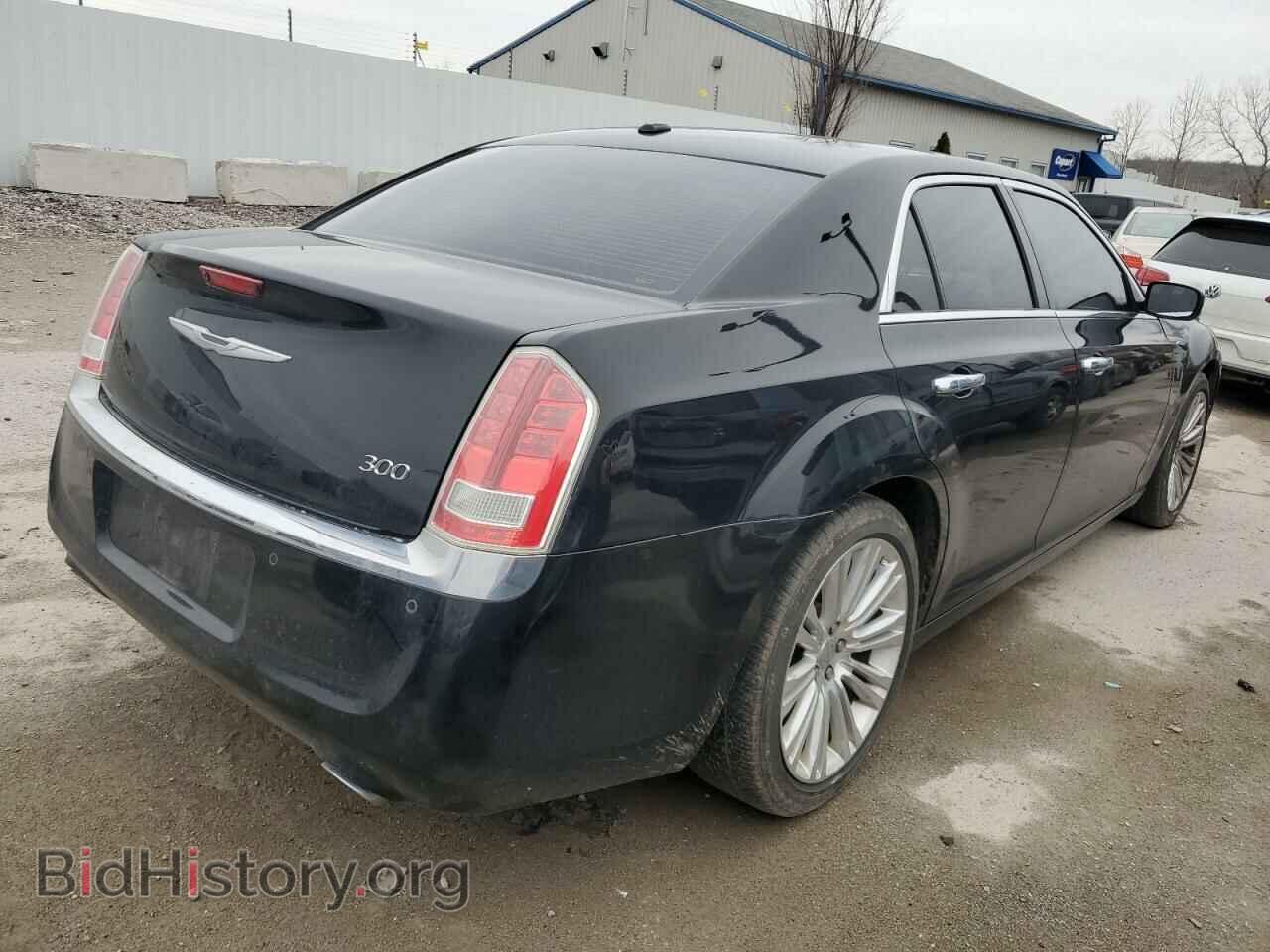 2012 CHRYSLER 300 - VIN: 2C3CCACG7CH201076 - Photo 3