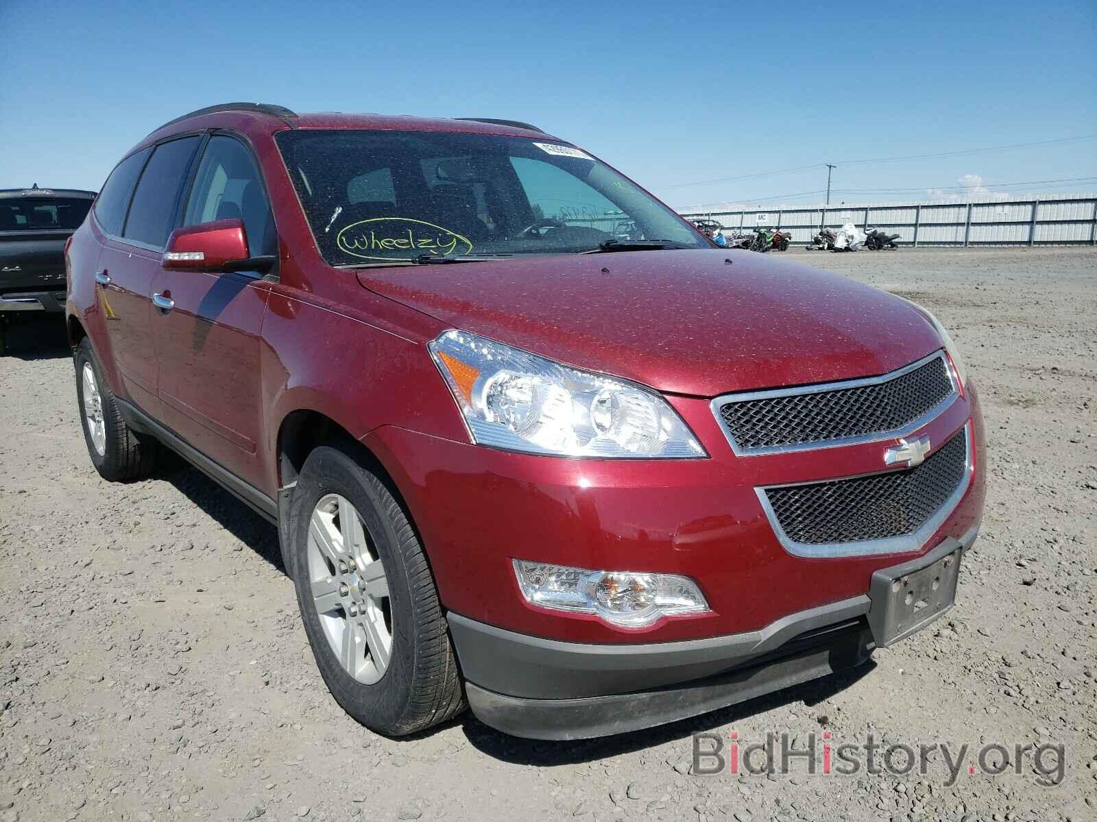 Photo 1GNKVGED4BJ137686 - CHEVROLET TRAVERSE 2011