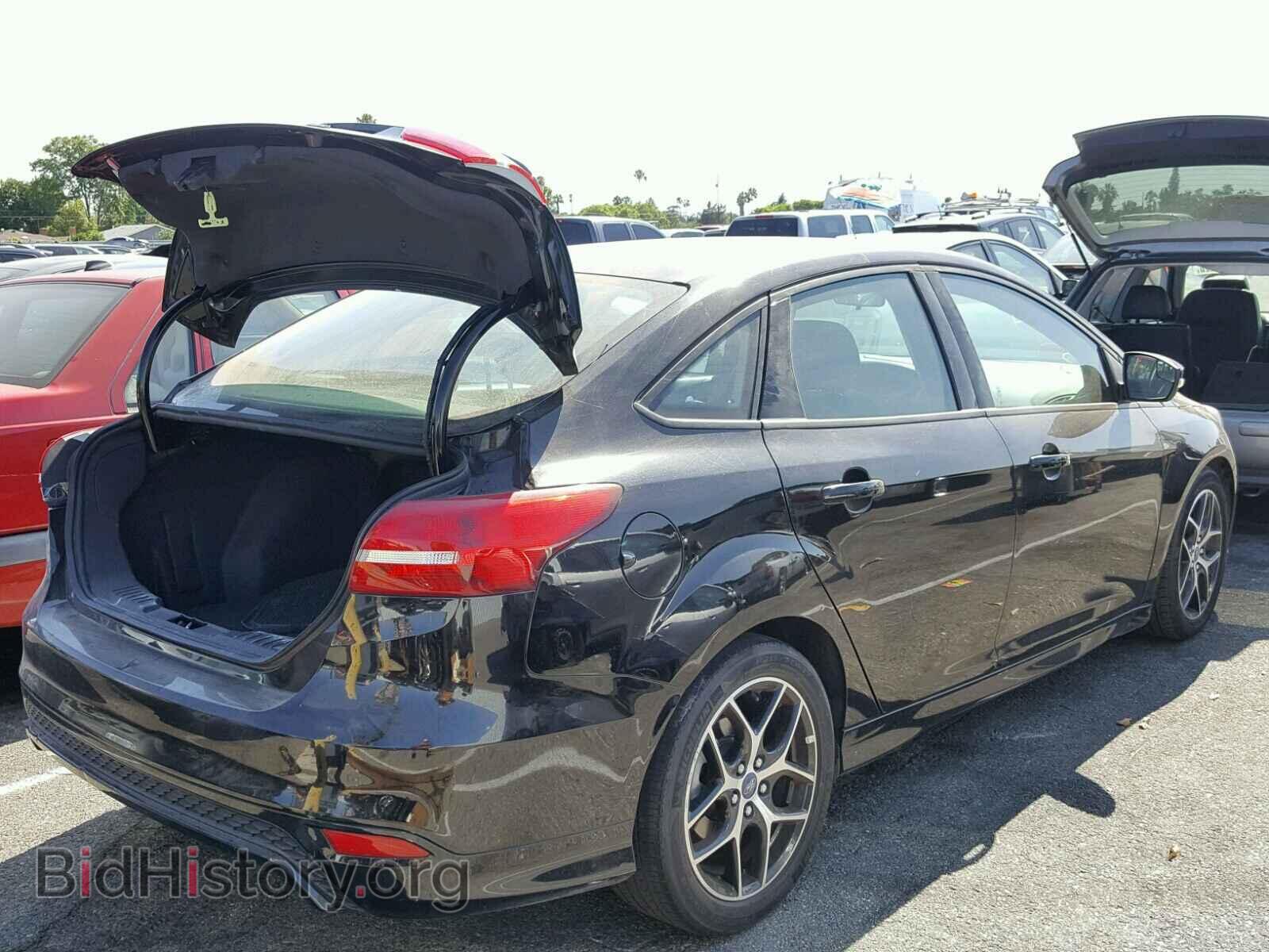 2016 FORD FOCUS - VIN: 1FADP3F26GL399096 - Photo 4