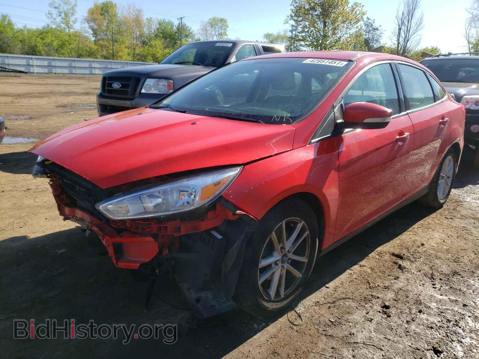 2016 FORD FOCUS - VIN: 1FADP3F27GL225943 - Фото 2