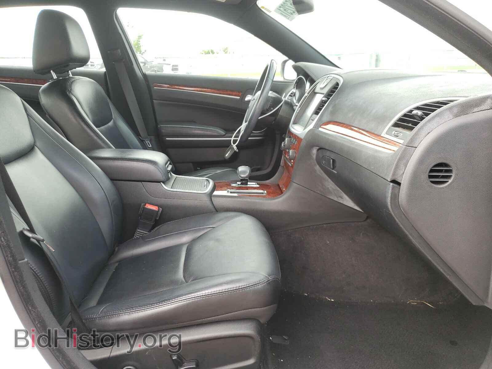 2014 CHRYSLER 300 - VIN: 2C3CCAAG7EH160342 - Фото 5
