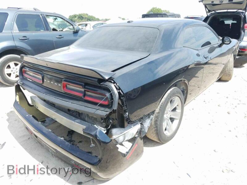 2019 Dodge CHALLENGER (VIN 2C3CDZAG4KH669215) — photo 4 of 10