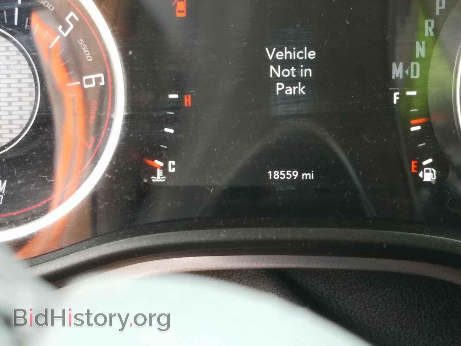 2019 DODGE CHALLENGER - VIN: 2C3CDZAG4KH669215 - Фото 8