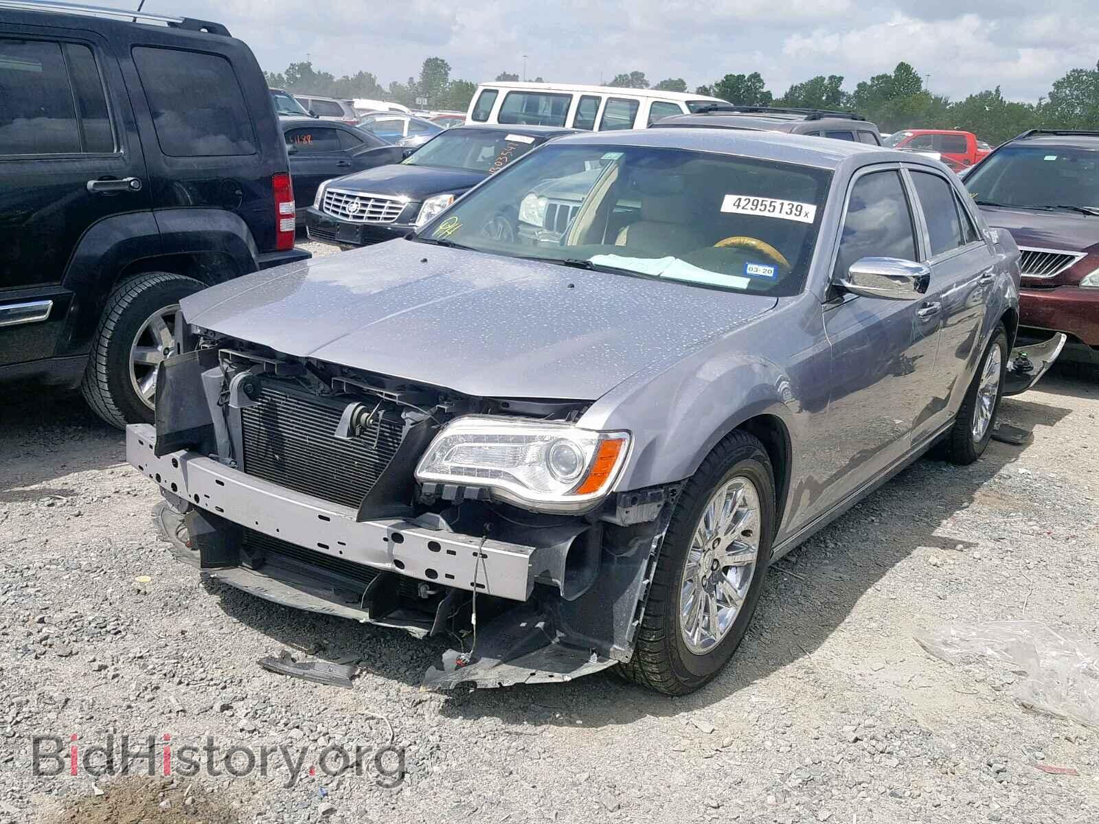 2014 CHRYSLER 300 - VIN: 2C3CCAEG9EH377448 - Фото 2