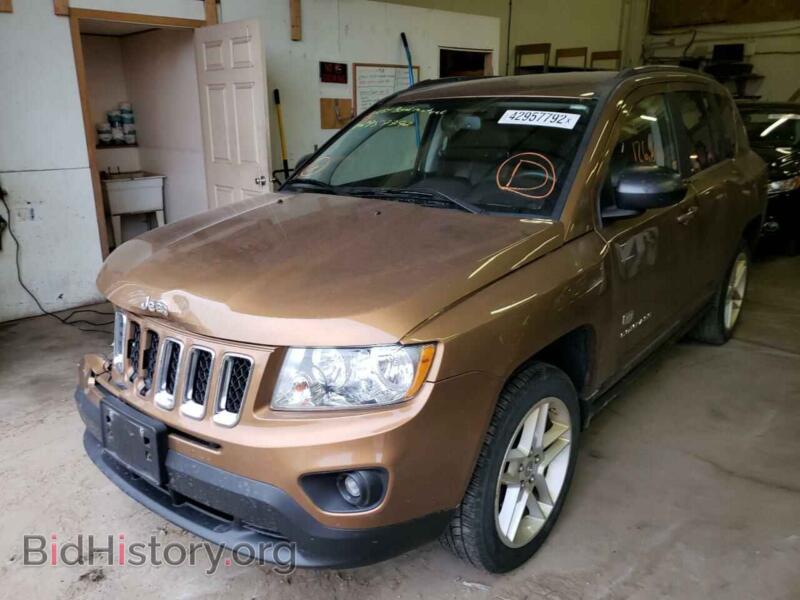 2011 Jeep COMPASS (VIN 1J4NT5FB0BD182324) — фото 2 из 10