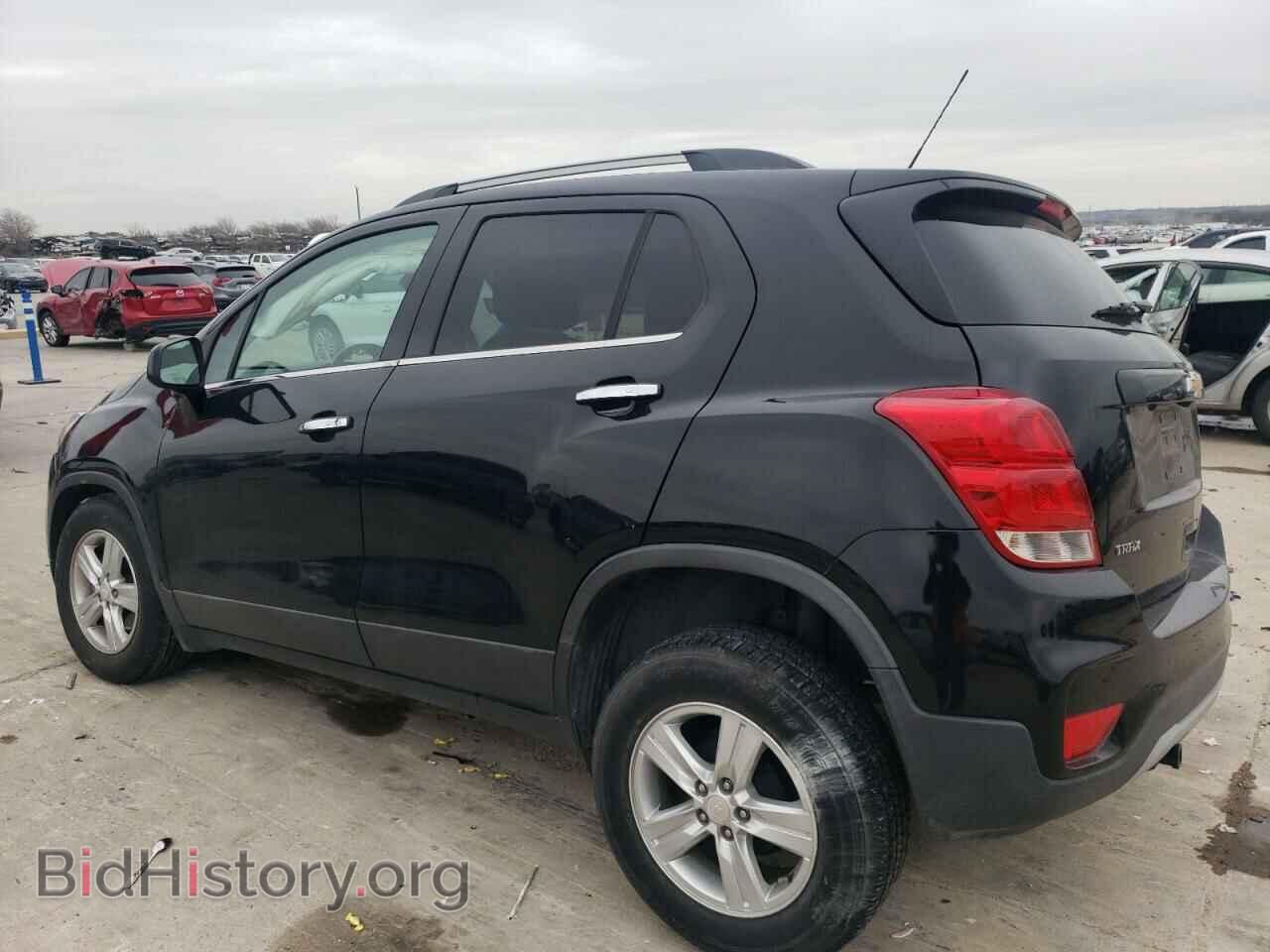 2017 CHEVROLET TRAX - VIN: 3GNCJLSB4HL251975 - Фото 2