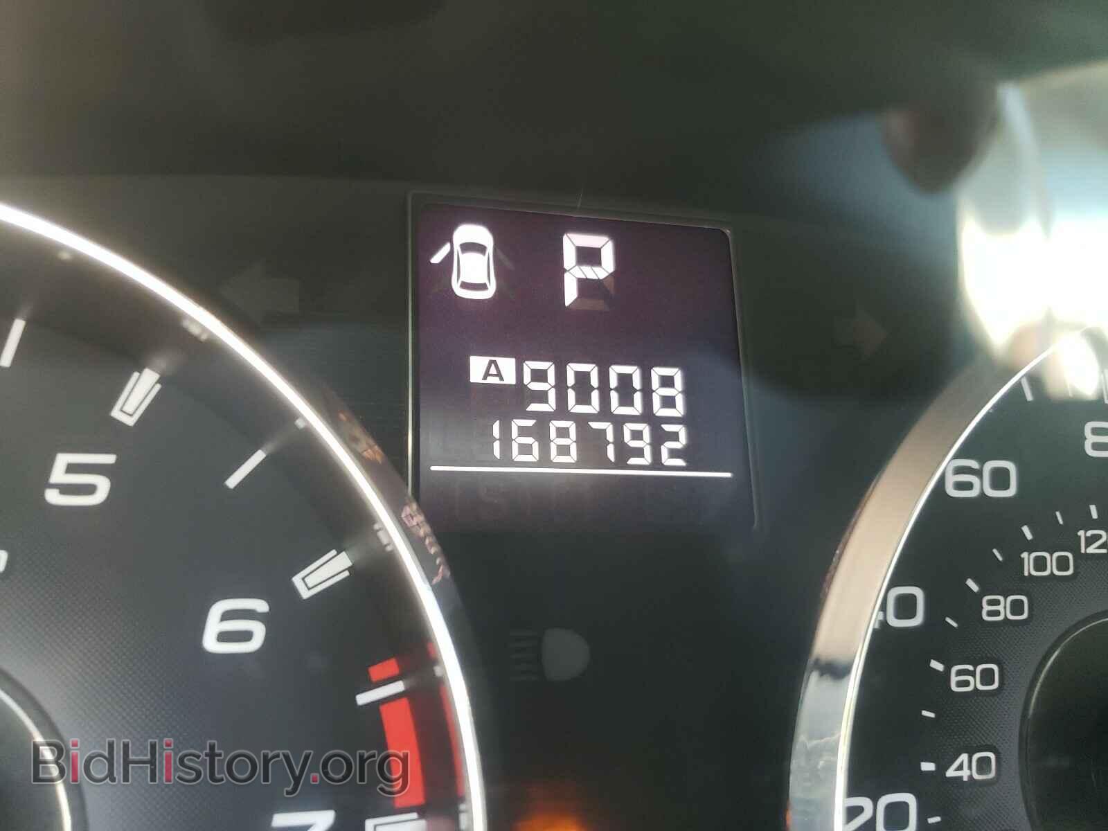 2011 SUBARU OUTBACK - VIN: 4S4BRBBC5B3324382 - Photo 8