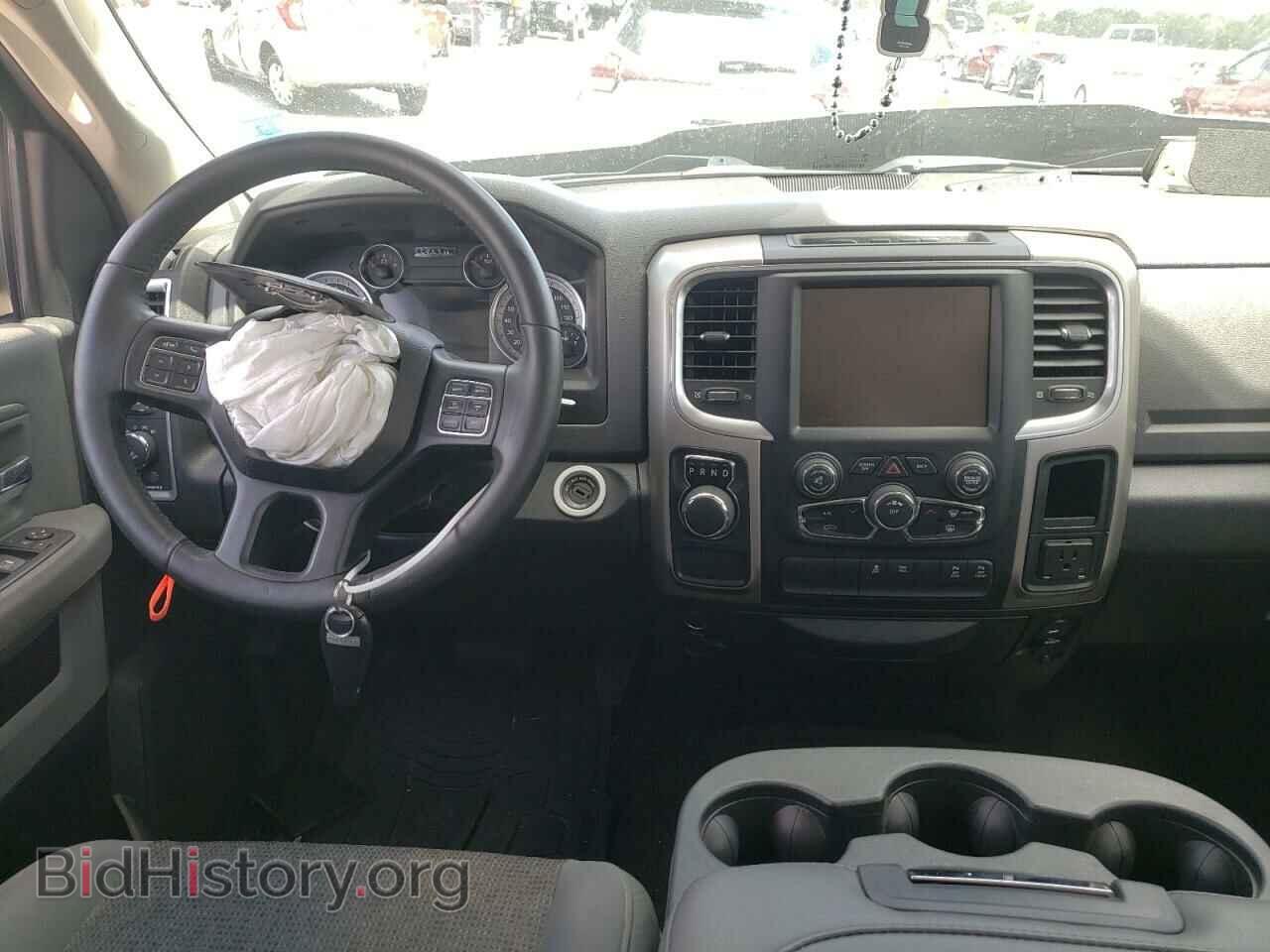 2016 RAM 1500 - VIN: 3C6RR6LT3GG370863 - Фото 9