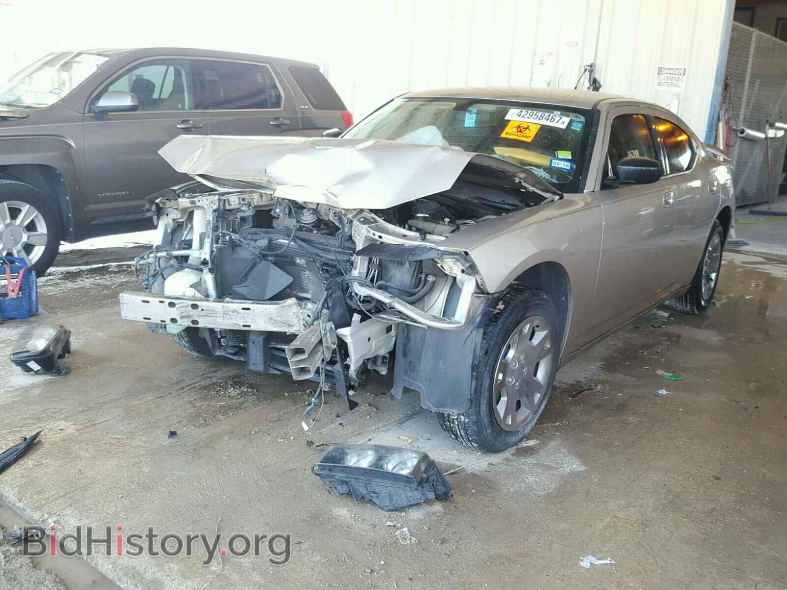2008 DODGE CHARGER - VIN: 2B3KA33G38H206941 - Фото 2