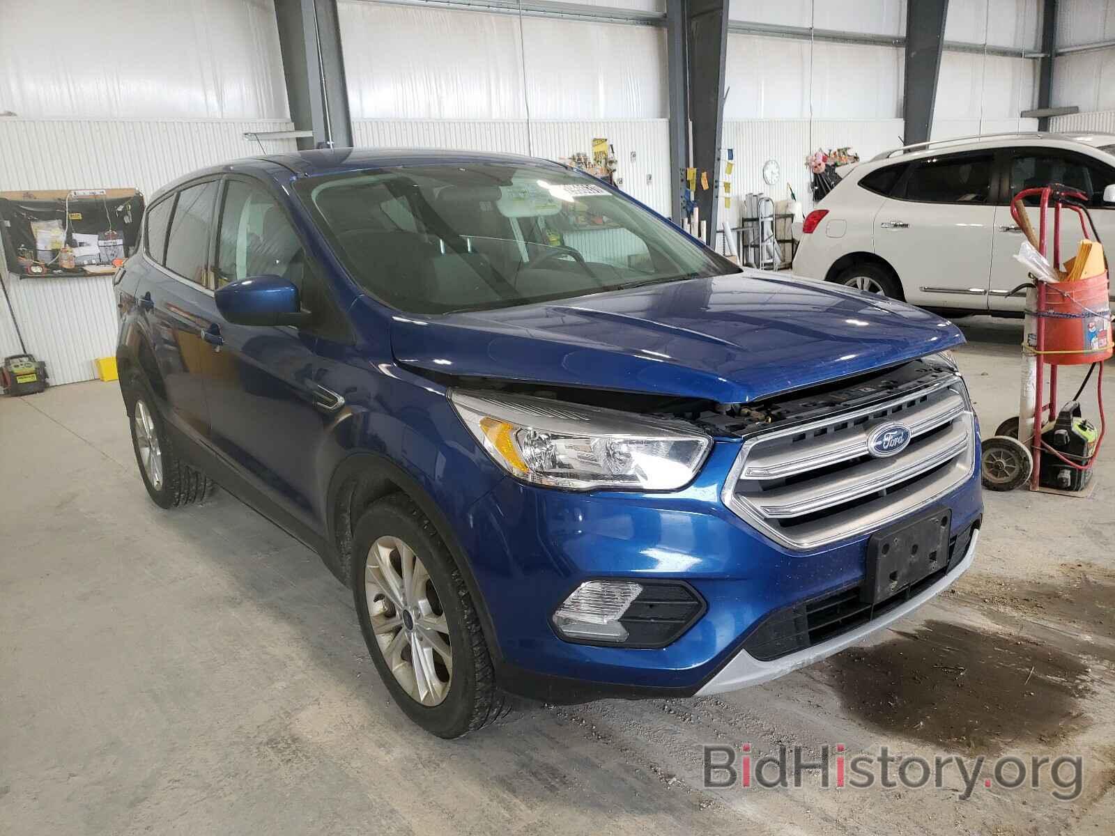 Фотография 1FMCU0GD2HUA25069 - FORD ESCAPE 2017