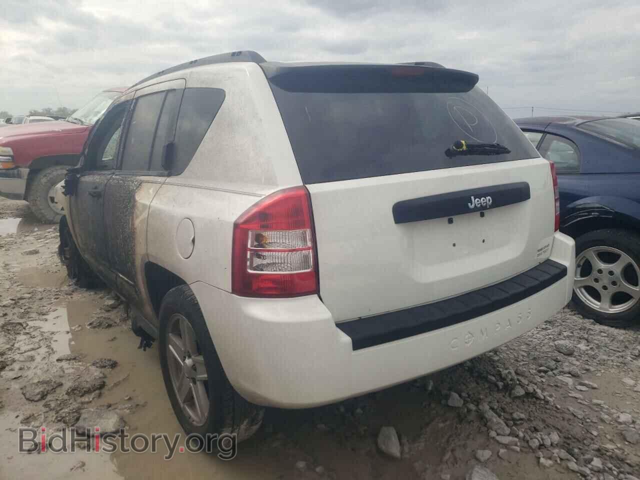 2009 JEEP COMPASS - VIN: 1J4FT47A09D124261 - Photo 3