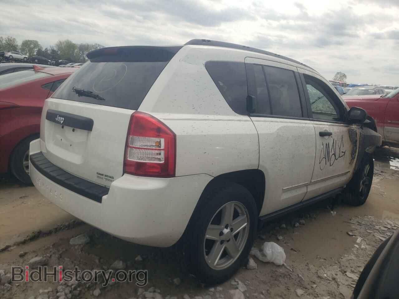 2009 JEEP COMPASS - VIN: 1J4FT47A09D124261 - Photo 4