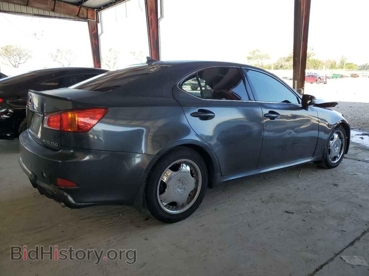 2010 LEXUS IS - VIN: JTHCF5C21A2034037 - Photo 3