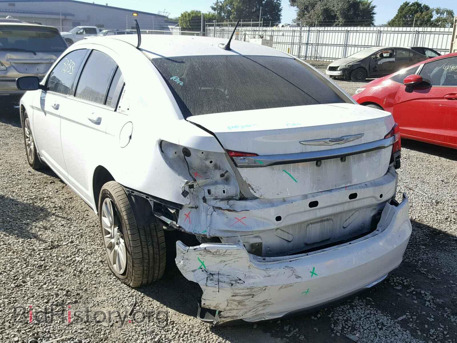 2012 CHRYSLER 200 - VIN: 1C3CCBAB1CN134608 - Фото 3