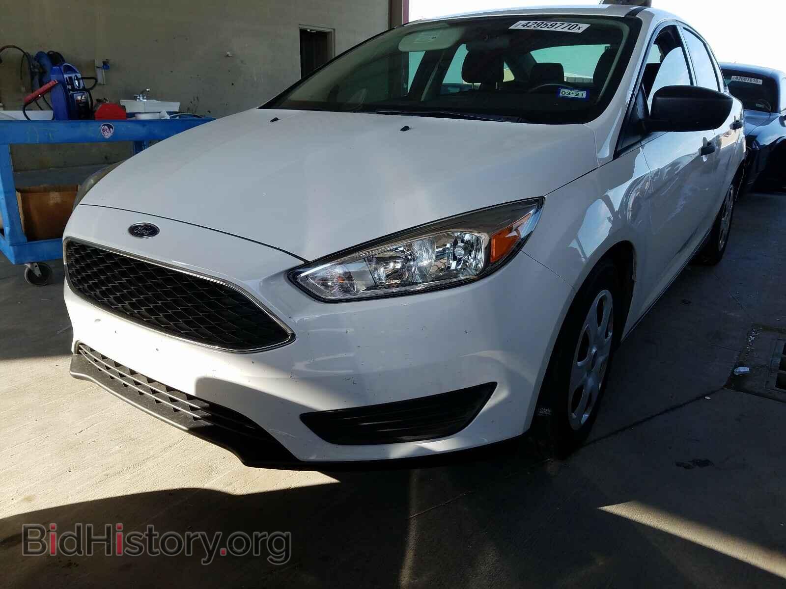 2017 FORD FOCUS - VIN: 1FADP3E2XHL244618 - Фото 2
