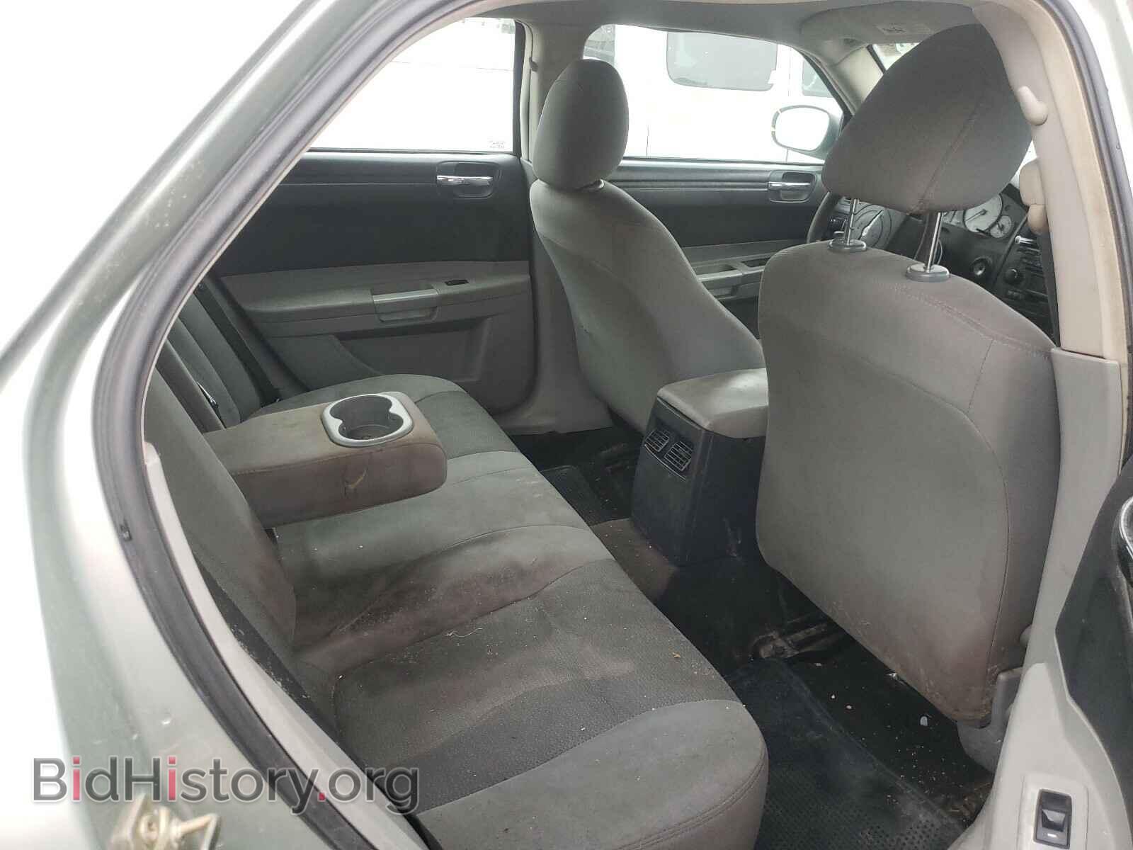 2006 CHRYSLER 300 - VIN: 2C3KA43R76H273663 - Фото 6