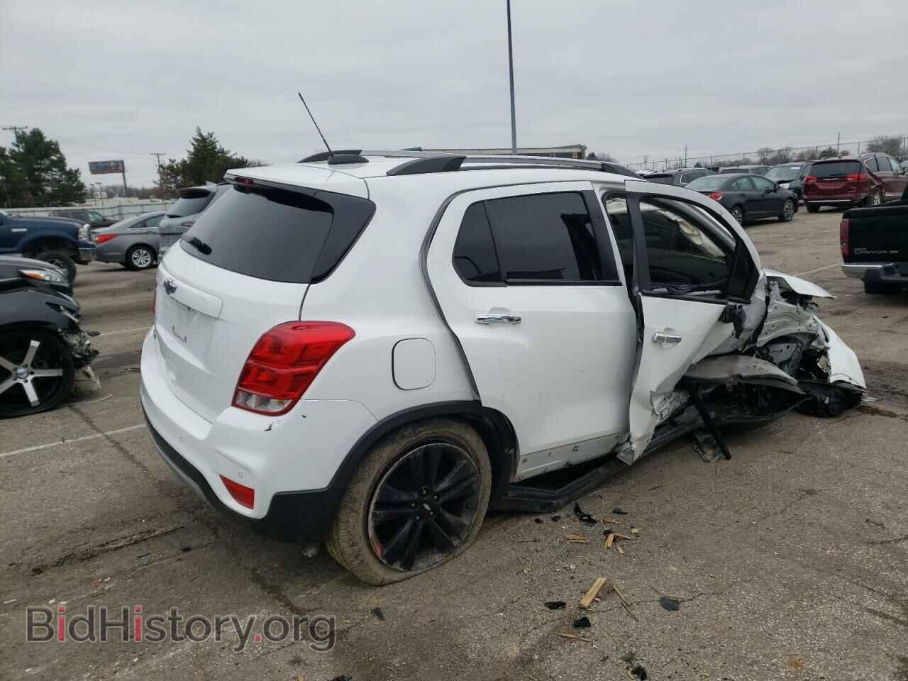 2019 CHEVROLET TRAX - VIN: 3GNCJLSB3KL204430 - Photo 3