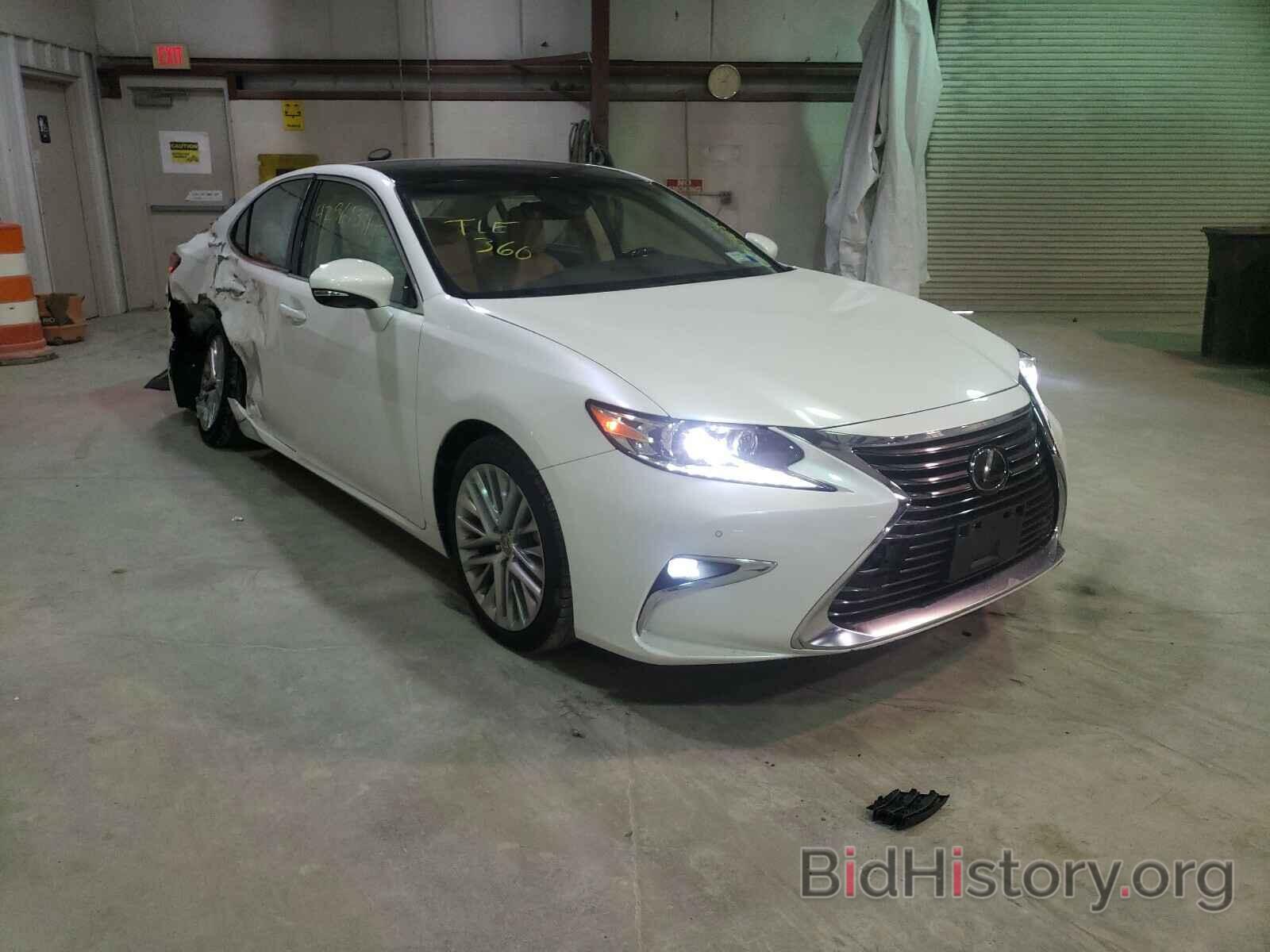 Фотография JTHBK1GG4G2244789 - LEXUS ES350 2016