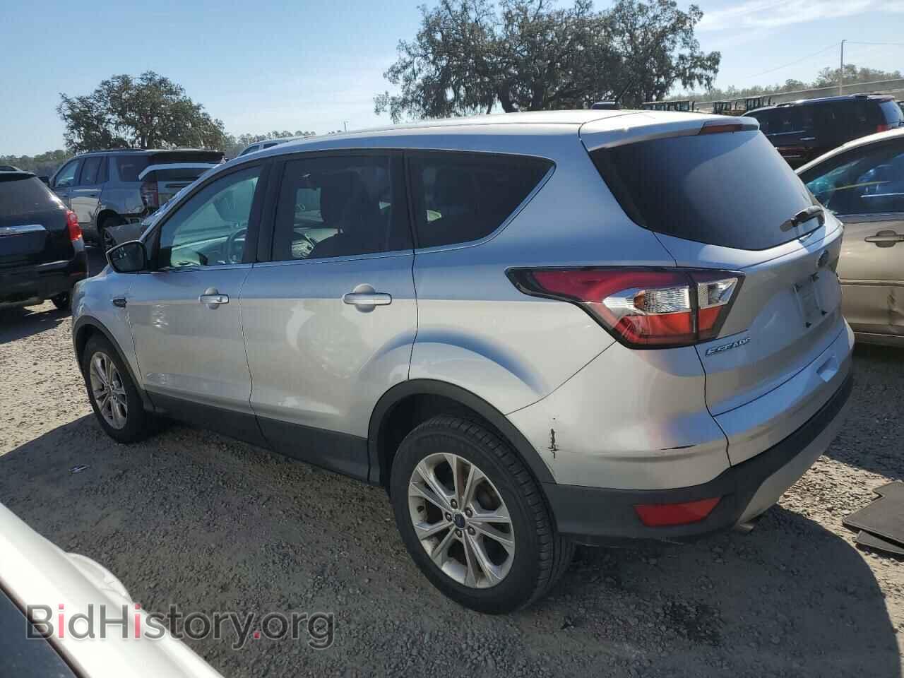 2017 FORD ESCAPE - VIN: 1FMCU0GD2HUB26693 - Фото 2