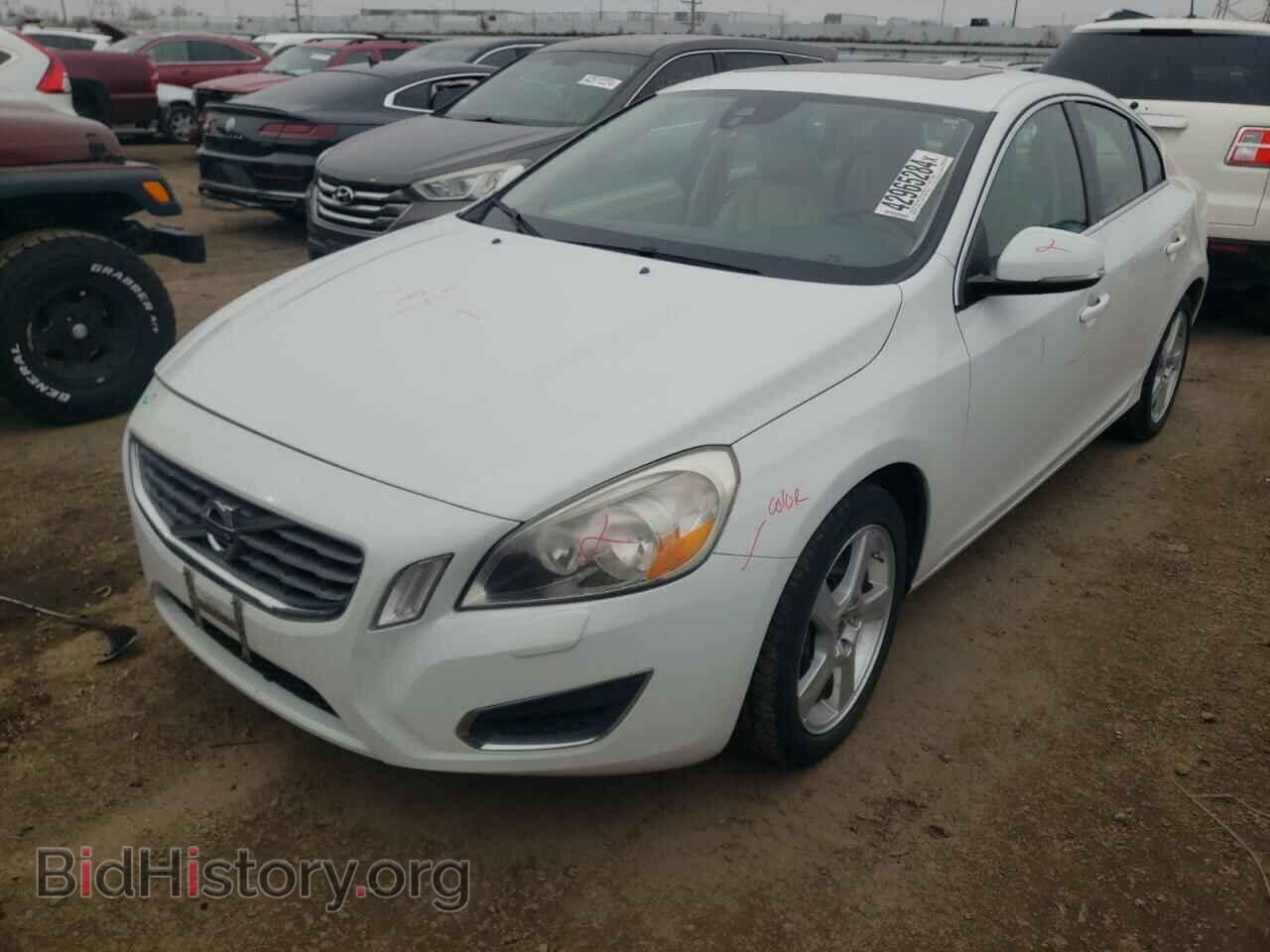 Photo YV1622FS2C2053360 - VOLVO S60 2012