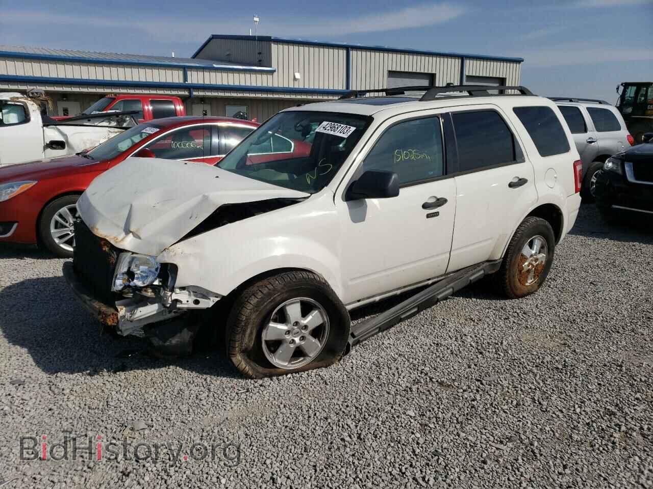 Фотография 1FMCU0D77AKB63318 - FORD ESCAPE 2010