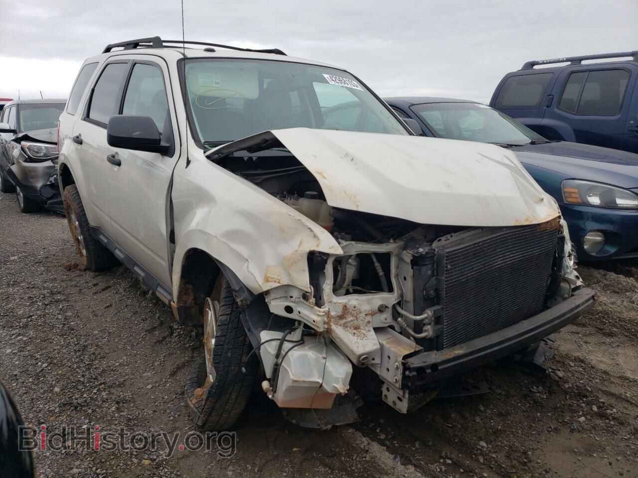 2010 FORD ESCAPE - VIN: 1FMCU0D77AKB63318 - Фото 4