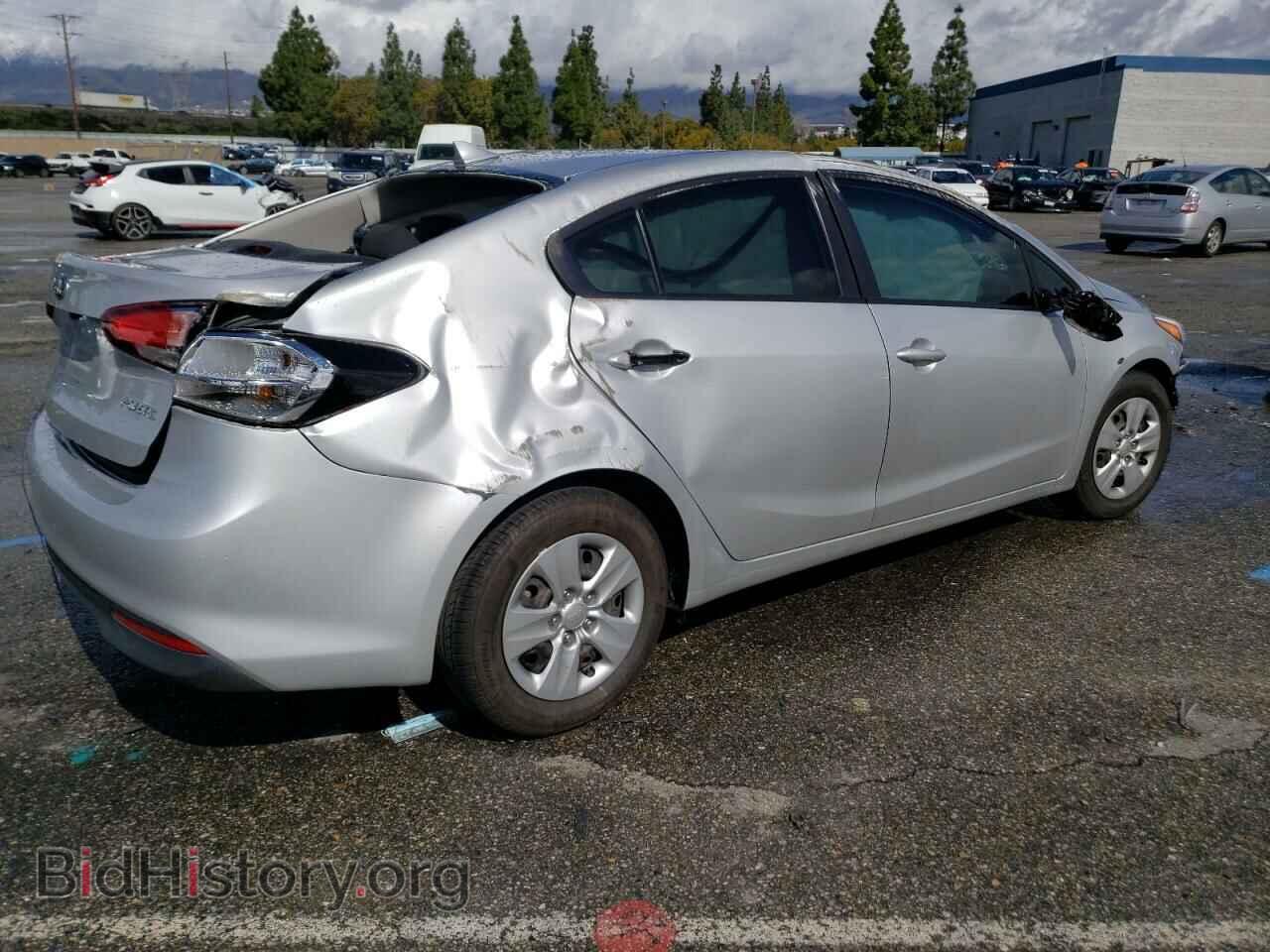 2017 KIA FORTE - VIN: 3KPFK4A71HE138186 - Фото 3