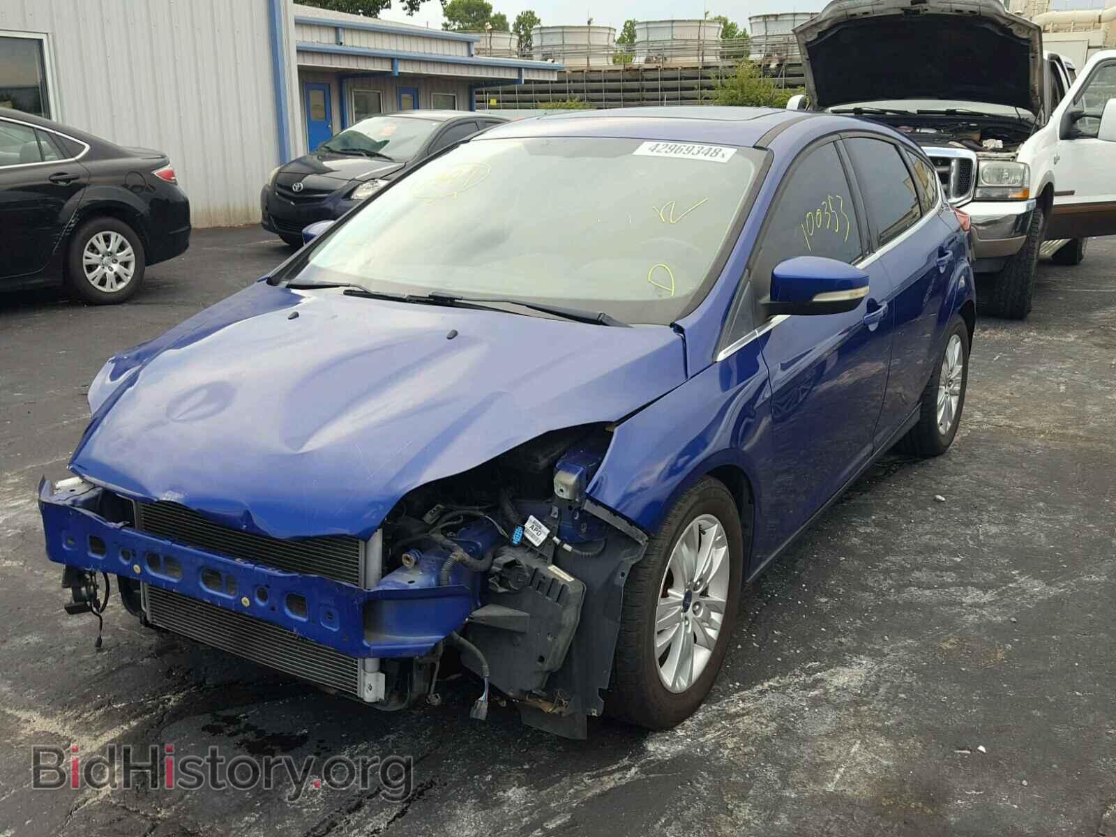 2012 Ford FOCUS (VIN 1FAHP3M21CL367302) — photo 2 of 10