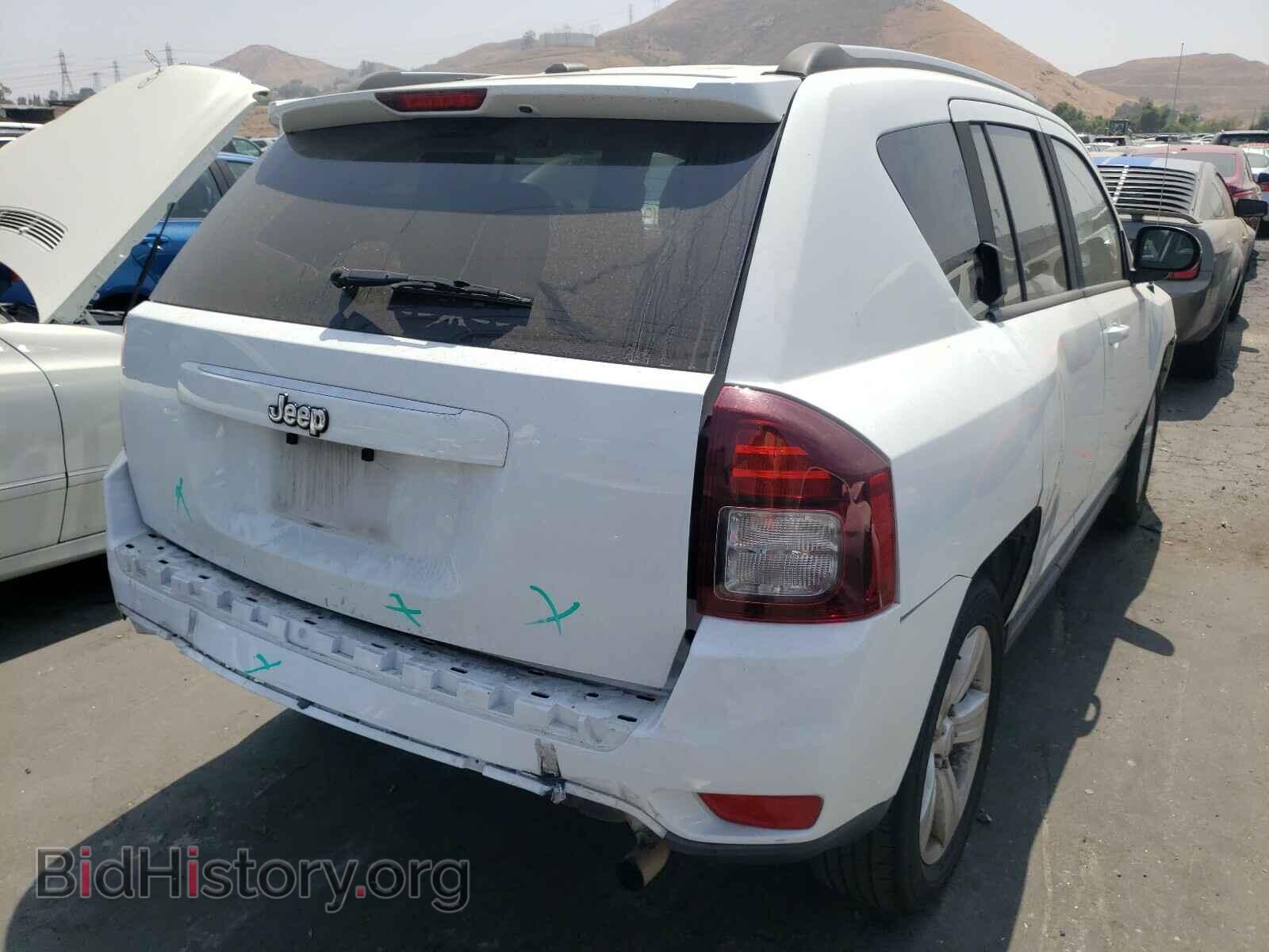 2016 JEEP COMPASS - VIN: 1C4NJCBA3GD688895 - Photo 4