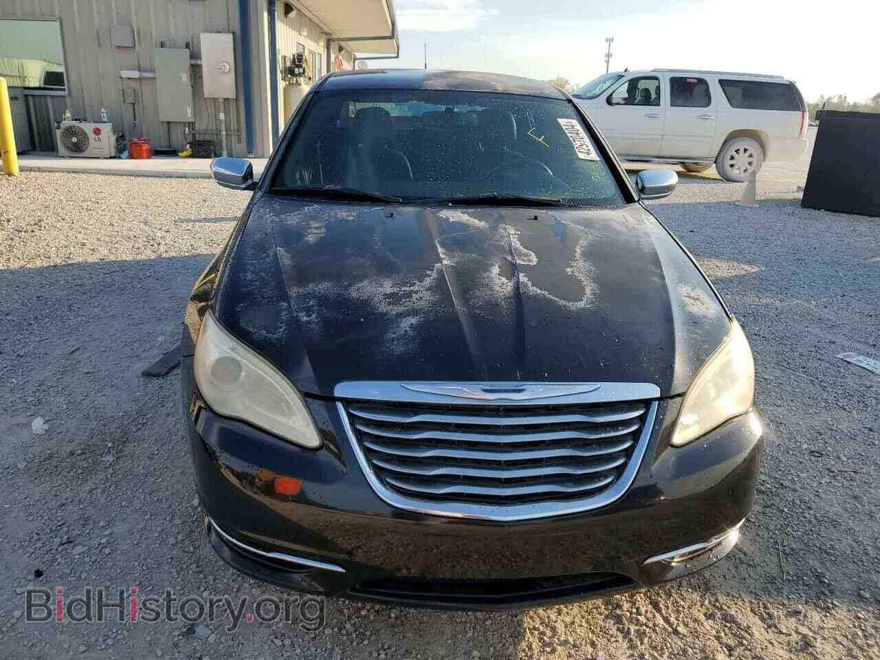 2011 CHRYSLER 200 - VIN: 1C3BC2FG2BN517696 - Photo 5