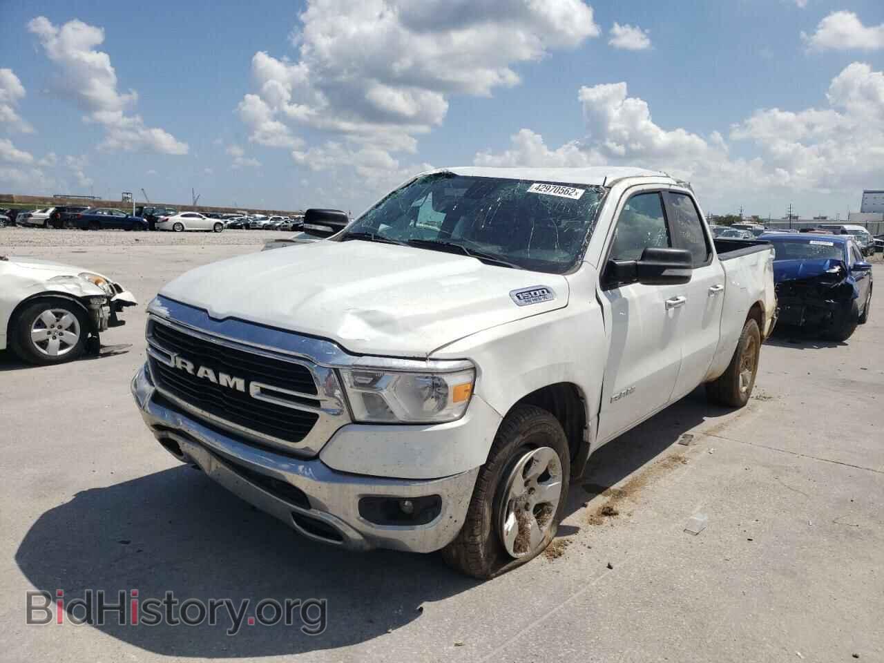 2019 RAM 1500 - VIN: 1C6SRFBT0KN667561 - Фото 2