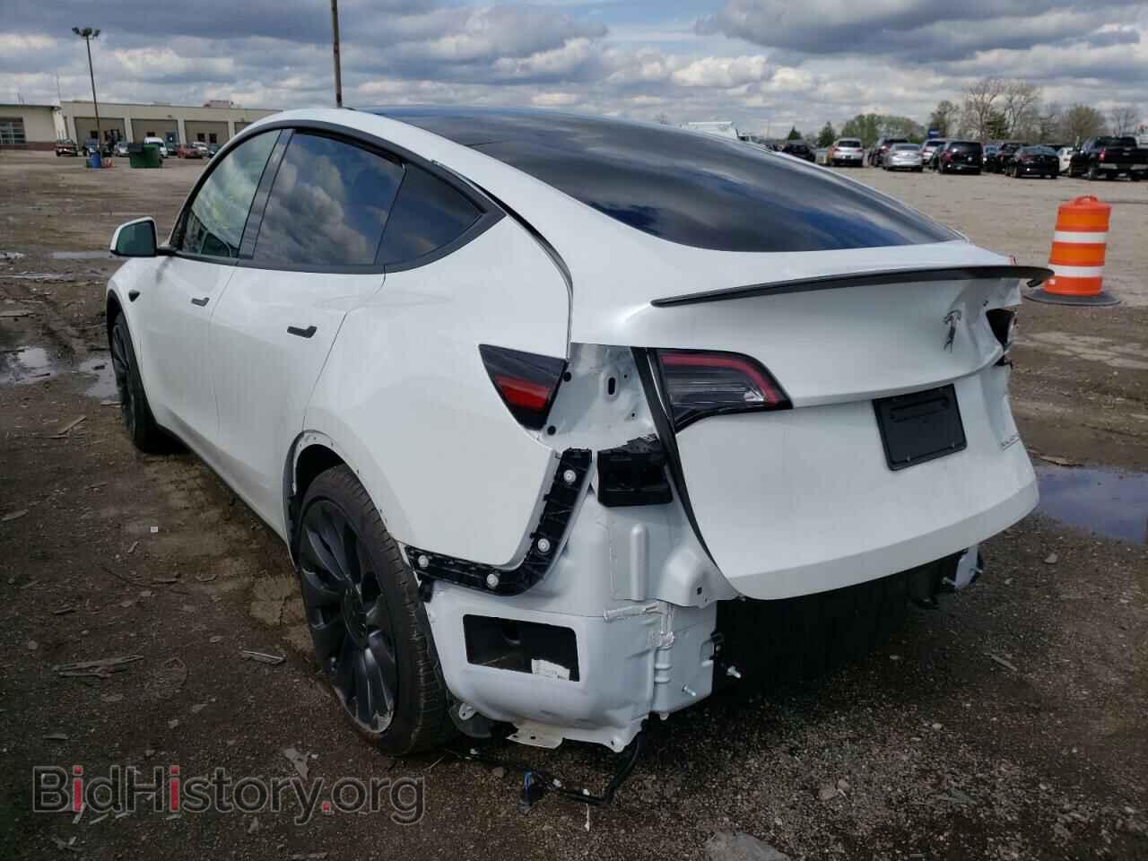 2022 TESLA MODEL Y - VIN: 7SAYGDEF2NF319091 - Фото 3